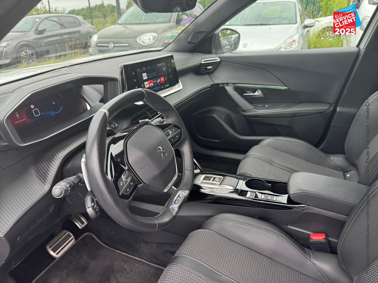 Véhicule d'occasion PEUGEOT 2008 1.2 PURETECH 130CH S/S GT EAT8 GPS CAMERA CARPLAY chez HESS Automobile