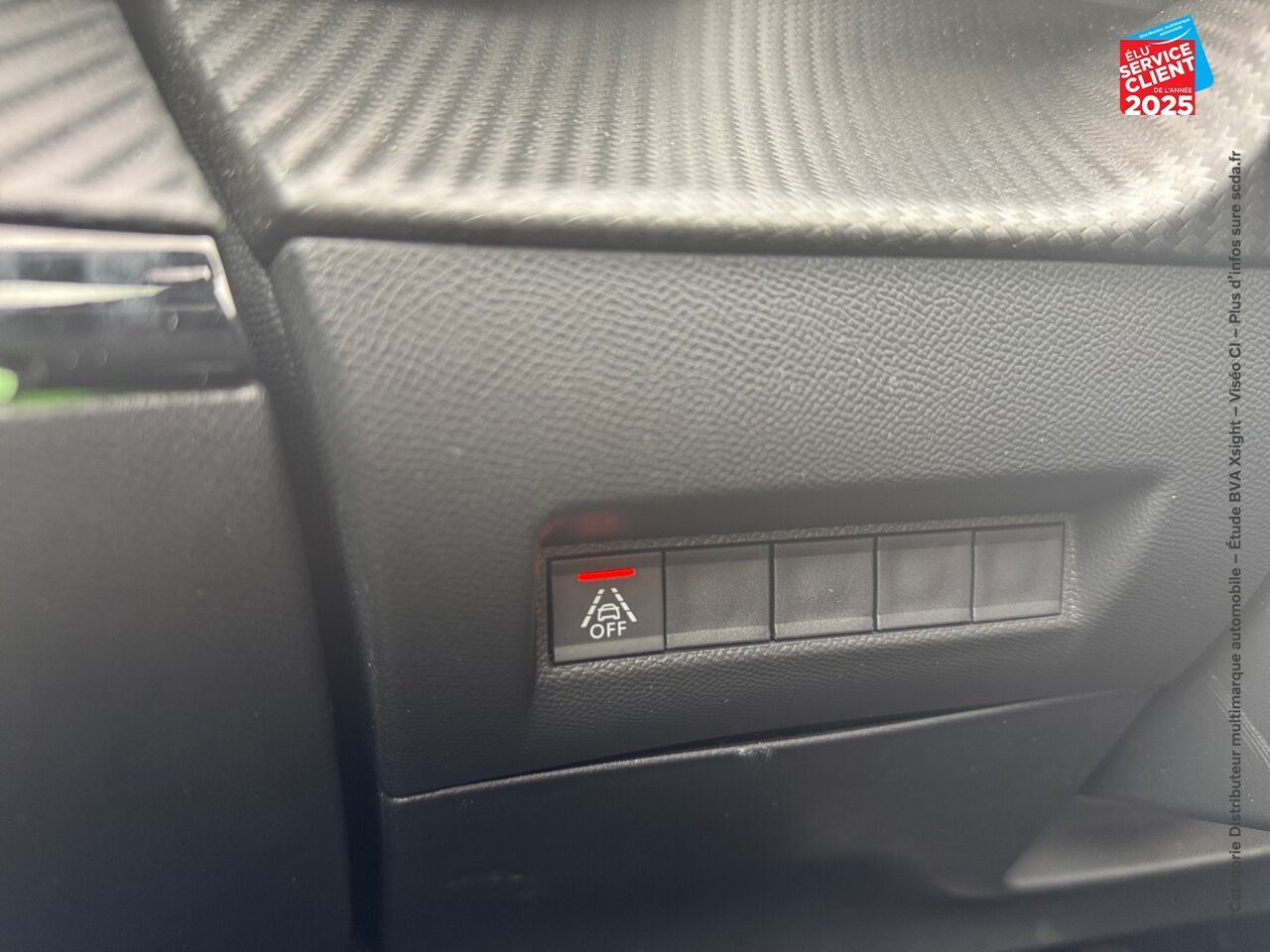 Véhicule d'occasion PEUGEOT 2008 1.2 PURETECH 130CH S/S GT EAT8 GPS CAMERA CARPLAY chez HESS Automobile