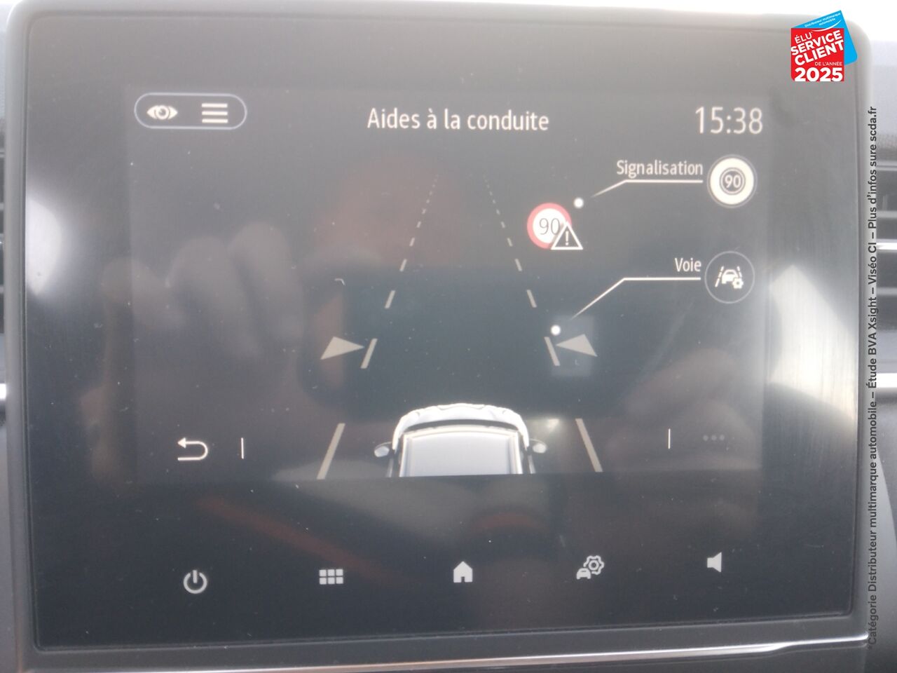 Véhicule d'occasion RENAULT CAPTUR 1.0 TCE 100CH BUSINESS GPL -21 GPS CAMERA chez Toyota Thionville