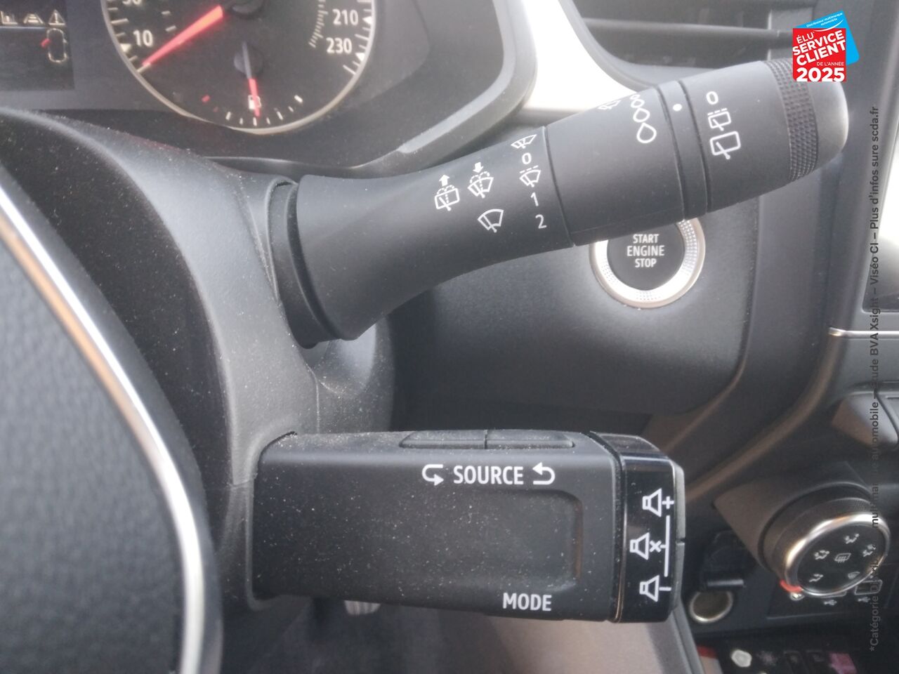 Véhicule d'occasion RENAULT CAPTUR 1.0 TCE 100CH BUSINESS GPL -21 GPS CAMERA chez Toyota Thionville
