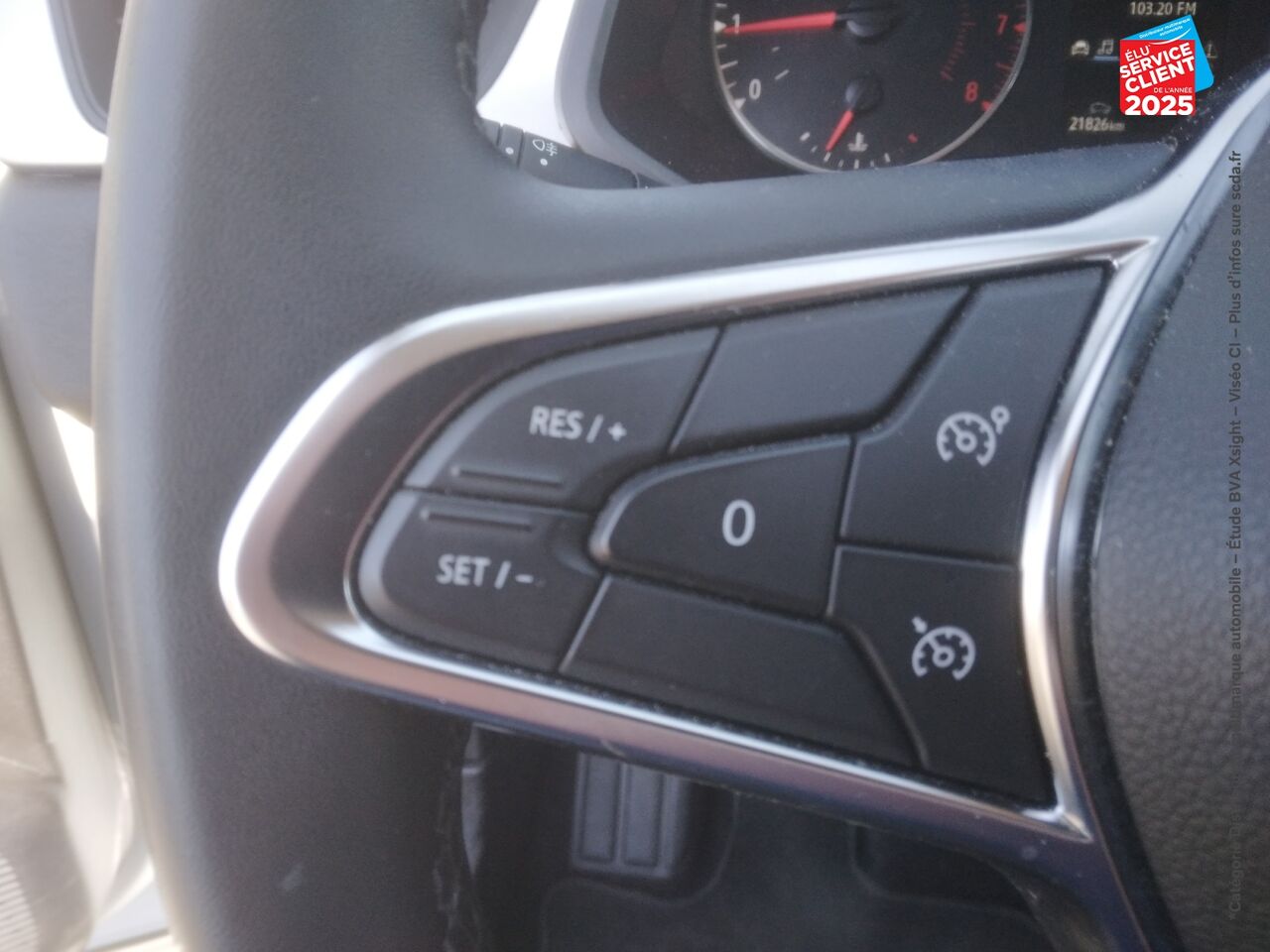 Véhicule d'occasion RENAULT CAPTUR 1.0 TCE 100CH BUSINESS GPL -21 GPS CAMERA chez Toyota Thionville