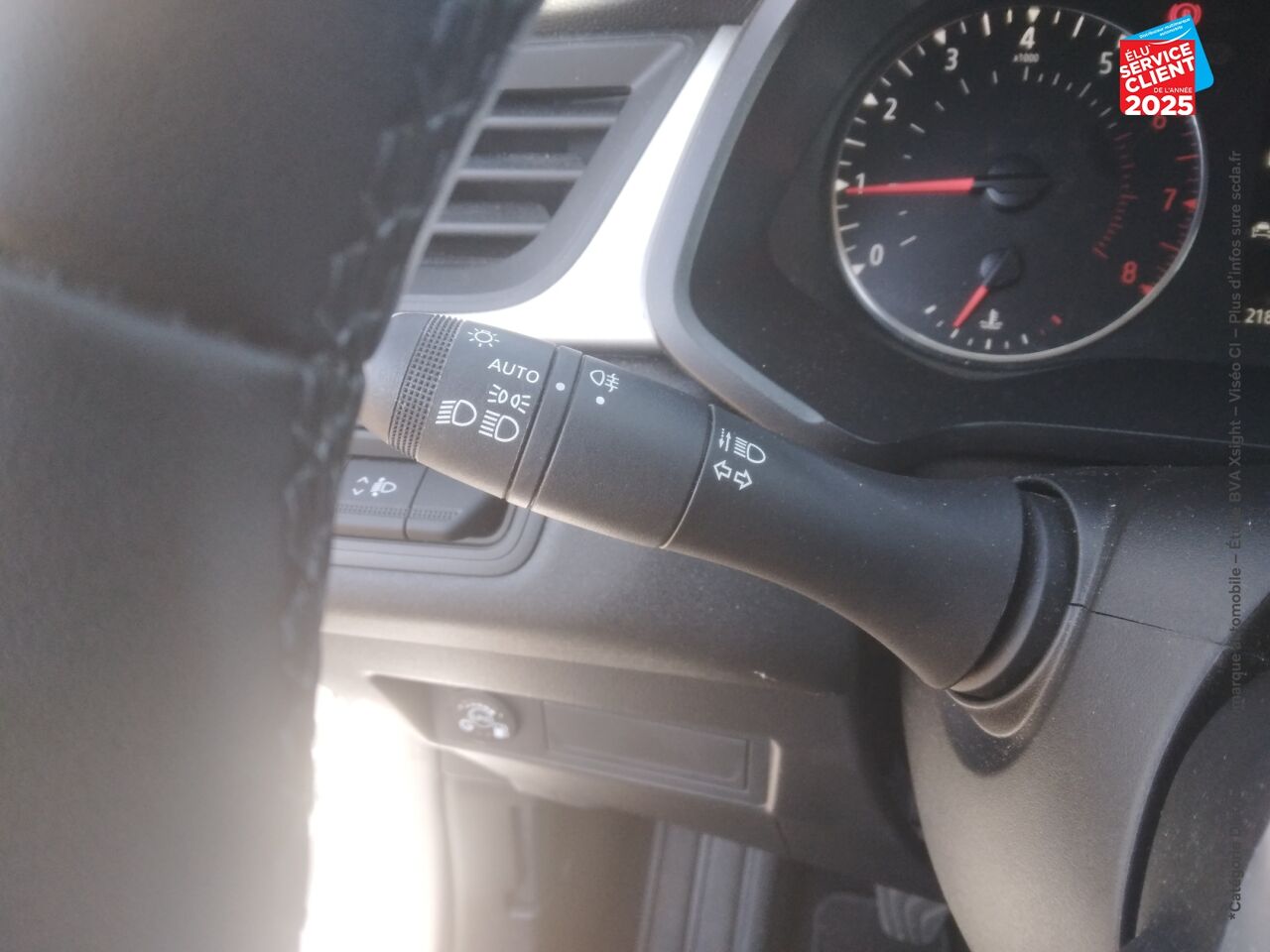 Véhicule d'occasion RENAULT CAPTUR 1.0 TCE 100CH BUSINESS GPL -21 GPS CAMERA chez Toyota Thionville