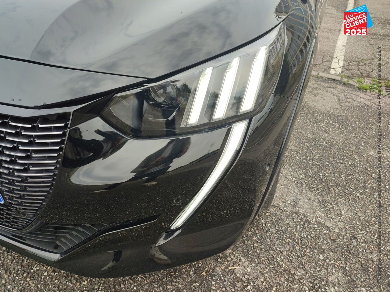 Véhicule d'occasion PEUGEOT 208 1.2 PURETECH 130CH S/S GT LINE EAT8 7CV SIEGES CHAUF/CUIR GPS CAMERA CARPLAY chez Toyota Thionville