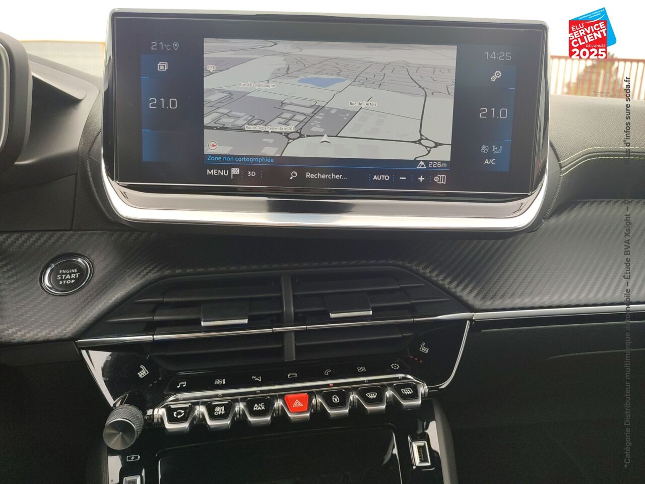 Véhicule d'occasion PEUGEOT 208 1.2 PURETECH 130CH S/S GT LINE EAT8 7CV SIEGES CHAUF/CUIR GPS CAMERA CARPLAY chez Toyota Thionville