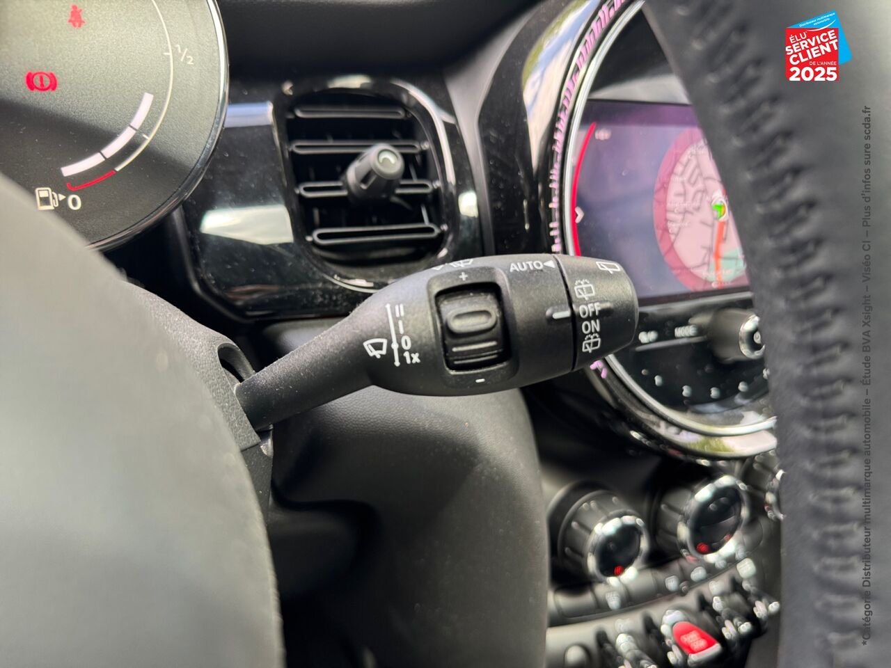 Véhicule d'occasion MINI MINI ONE 102CH EDITION CAMDEN chez BMW Pontarlier