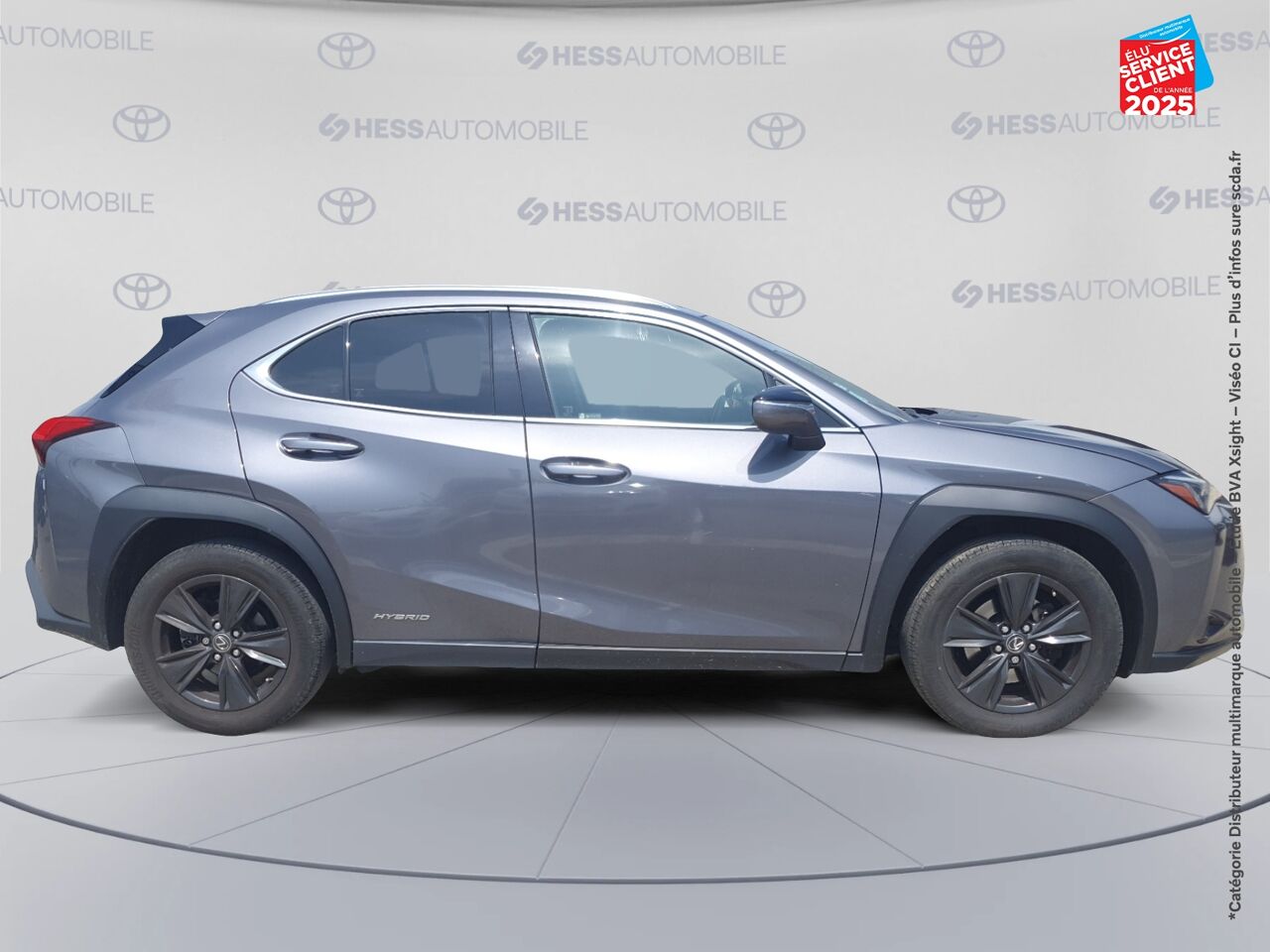 Véhicule d'occasion LEXUS UX 250H 2WD LUXE MY20 SIEGE CHAUF CAMERA GPS chez Volvo Epernay