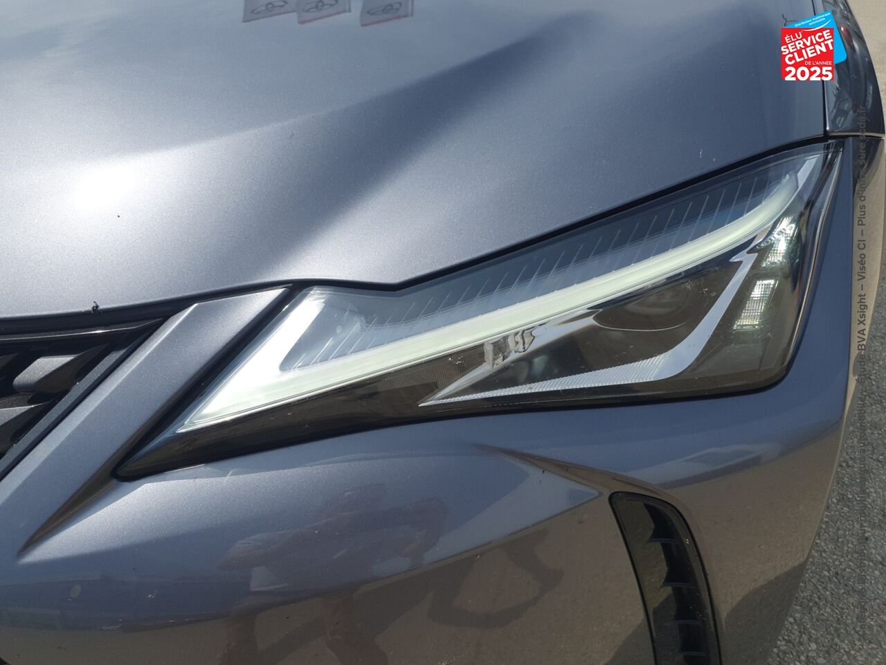 Véhicule d'occasion LEXUS UX 250H 2WD LUXE MY20 SIEGE CHAUF CAMERA GPS chez Volvo Epernay