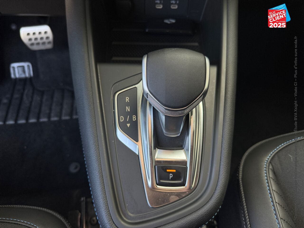 Véhicule d'occasion RENAULT SYMBIOZ 1.6 E-TECH FULL HYBRID 145CH ESPRIT ALPINE chez Toyota Sarreguemines