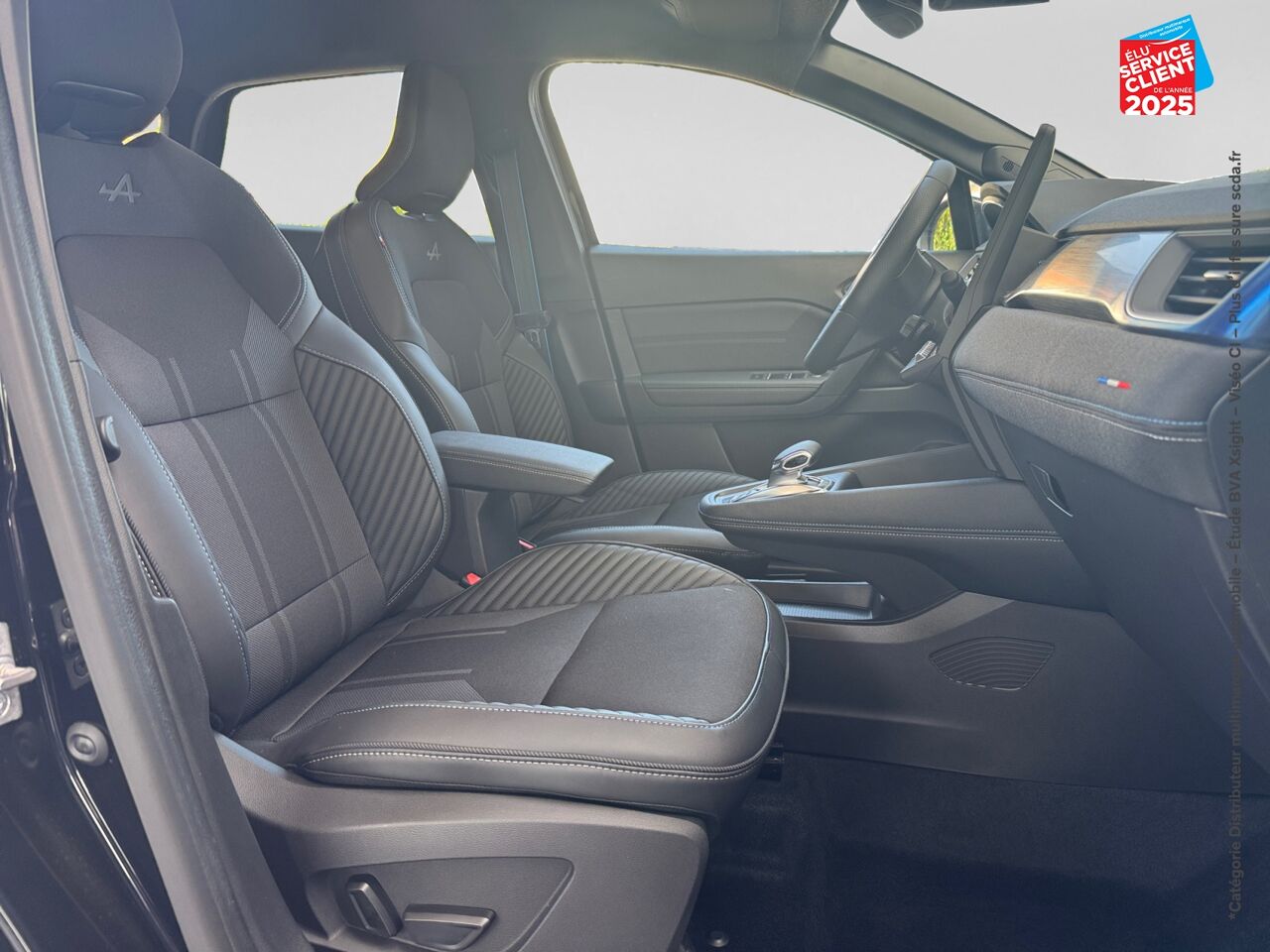 Véhicule d'occasion RENAULT SYMBIOZ 1.6 E-TECH FULL HYBRID 145CH ESPRIT ALPINE chez Toyota Sarreguemines