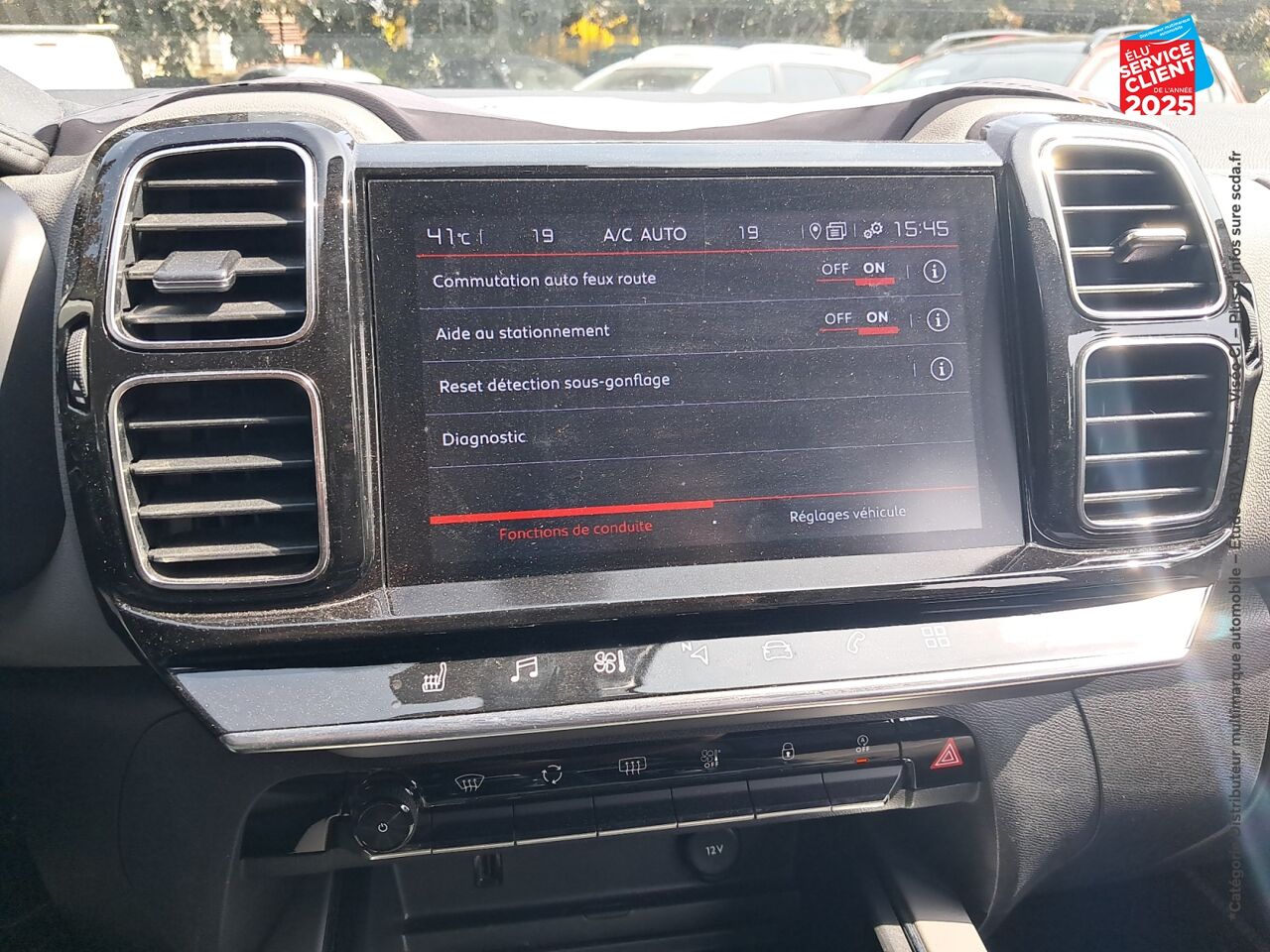 Véhicule d'occasion CITROEN C5 AIRCROSS PURETECH 180CH S/S SHINE EAT8 E6.D-TEMP SIEGE CHAUF CAMERA GPS chez Renault Saint-Louis