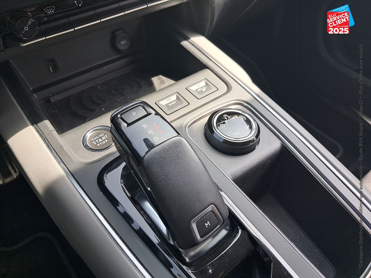 Véhicule d'occasion CITROEN C5 AIRCROSS PURETECH 180CH S/S SHINE EAT8 E6.D-TEMP SIEGE CHAUF CAMERA GPS chez Renault Saint-Louis