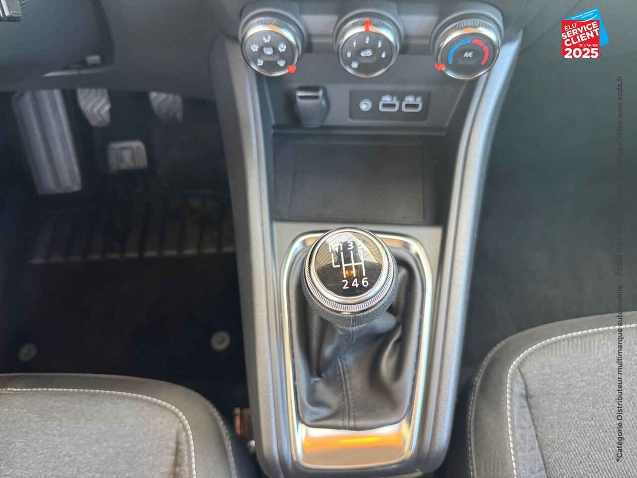 Véhicule d'occasion RENAULT CAPTUR 1.0 ECO-G 100CH EVOLUTION CAMERA chez Toyota Thionville