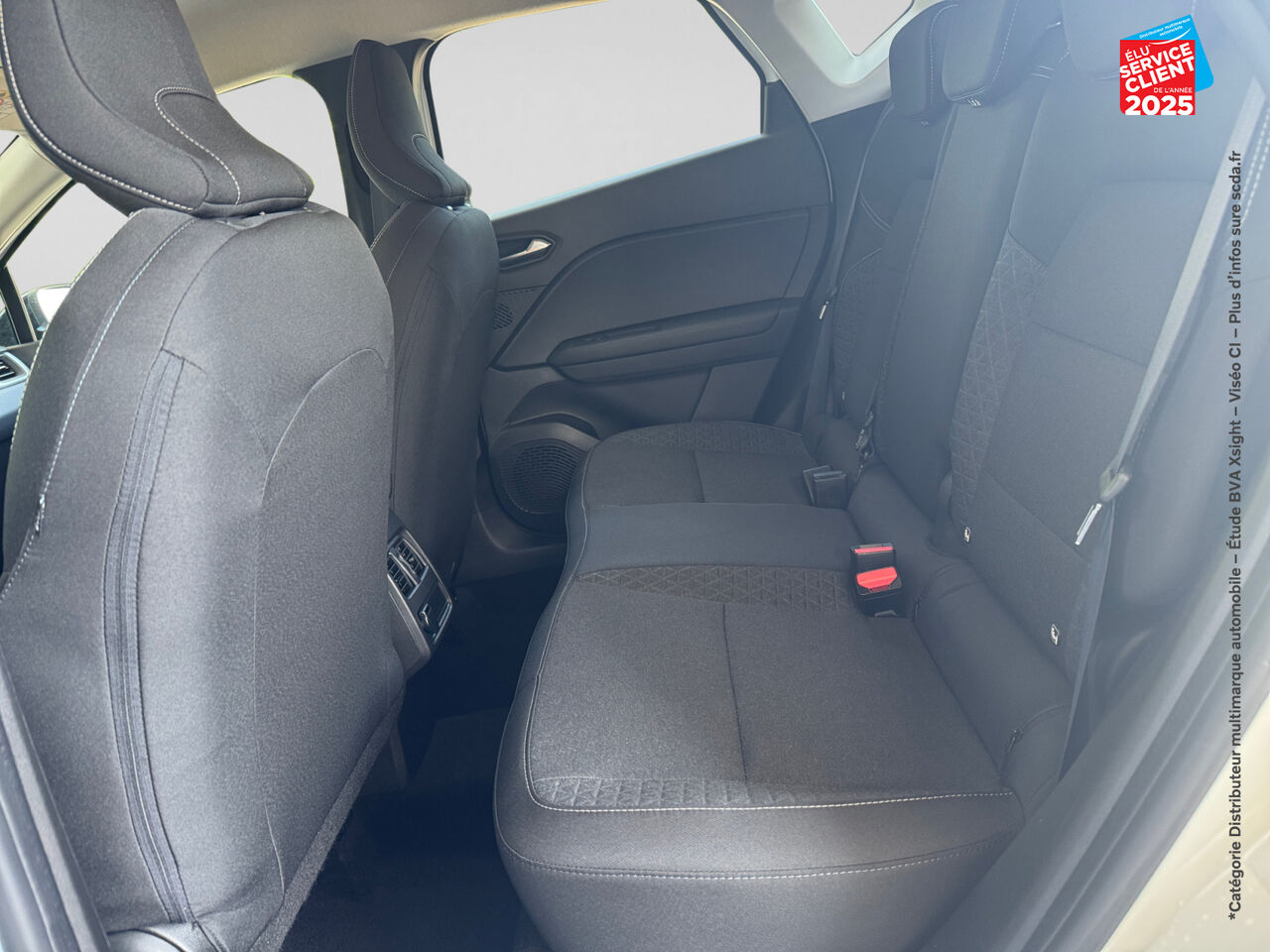 Véhicule d'occasion RENAULT CAPTUR 1.0 ECO-G 100CH EVOLUTION CAMERA chez Toyota Thionville