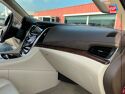 Véhicule d'occasion CADILLAC ESCALADE 6.2 V8 426CH PLATINUM AWD AT8 TPANO SIEGES CHAUF/VENTIL/CUIR GPS CAMERA BOSE HUD