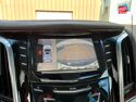 Véhicule d'occasion CADILLAC ESCALADE 6.2 V8 426CH PLATINUM AWD AT8 TPANO SIEGES CHAUF/VENTIL/CUIR GPS CAMERA BOSE HUD
