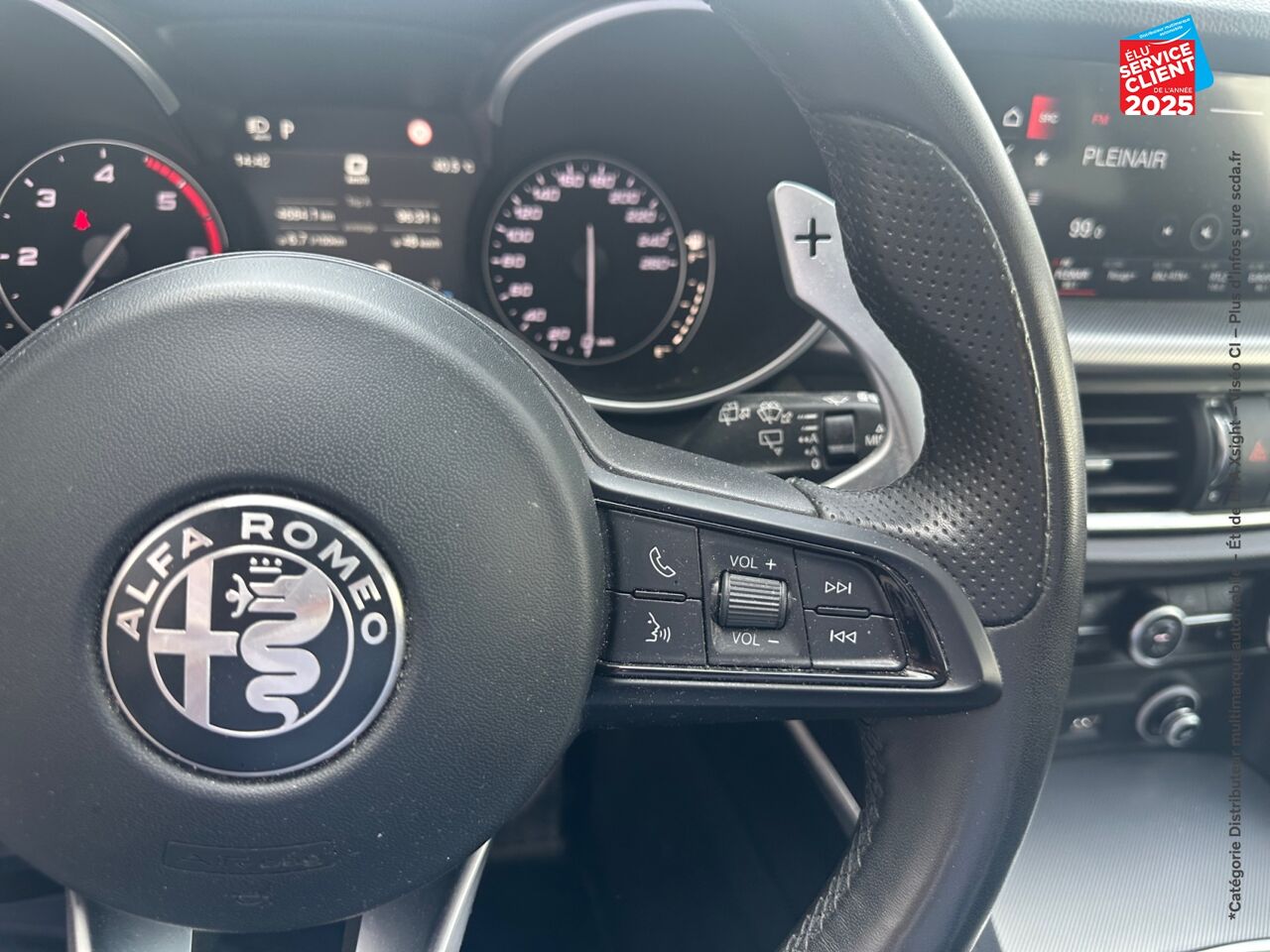 Véhicule d'occasion ALFA ROMEO STELVIO 2.2 DIESEL 210CH VELOCE Q4 AT8 SIEGE CUIR CHAUF VOLANT CHAUF GPS chez Renault Colmar