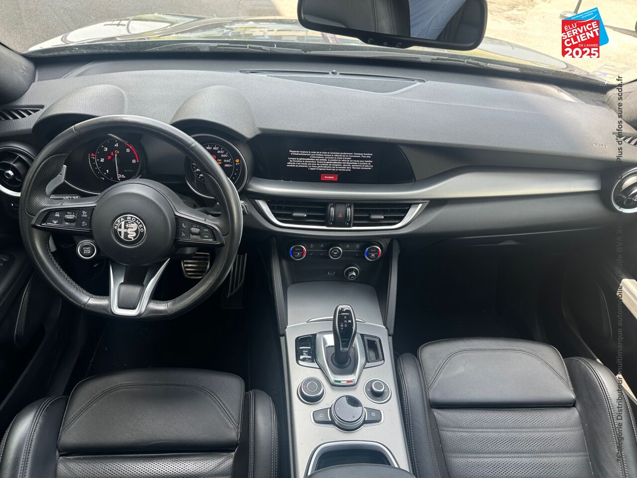 Véhicule d'occasion ALFA ROMEO STELVIO 2.2 DIESEL 210CH VELOCE Q4 AT8 SIEGE CUIR CHAUF VOLANT CHAUF GPS chez Renault Colmar