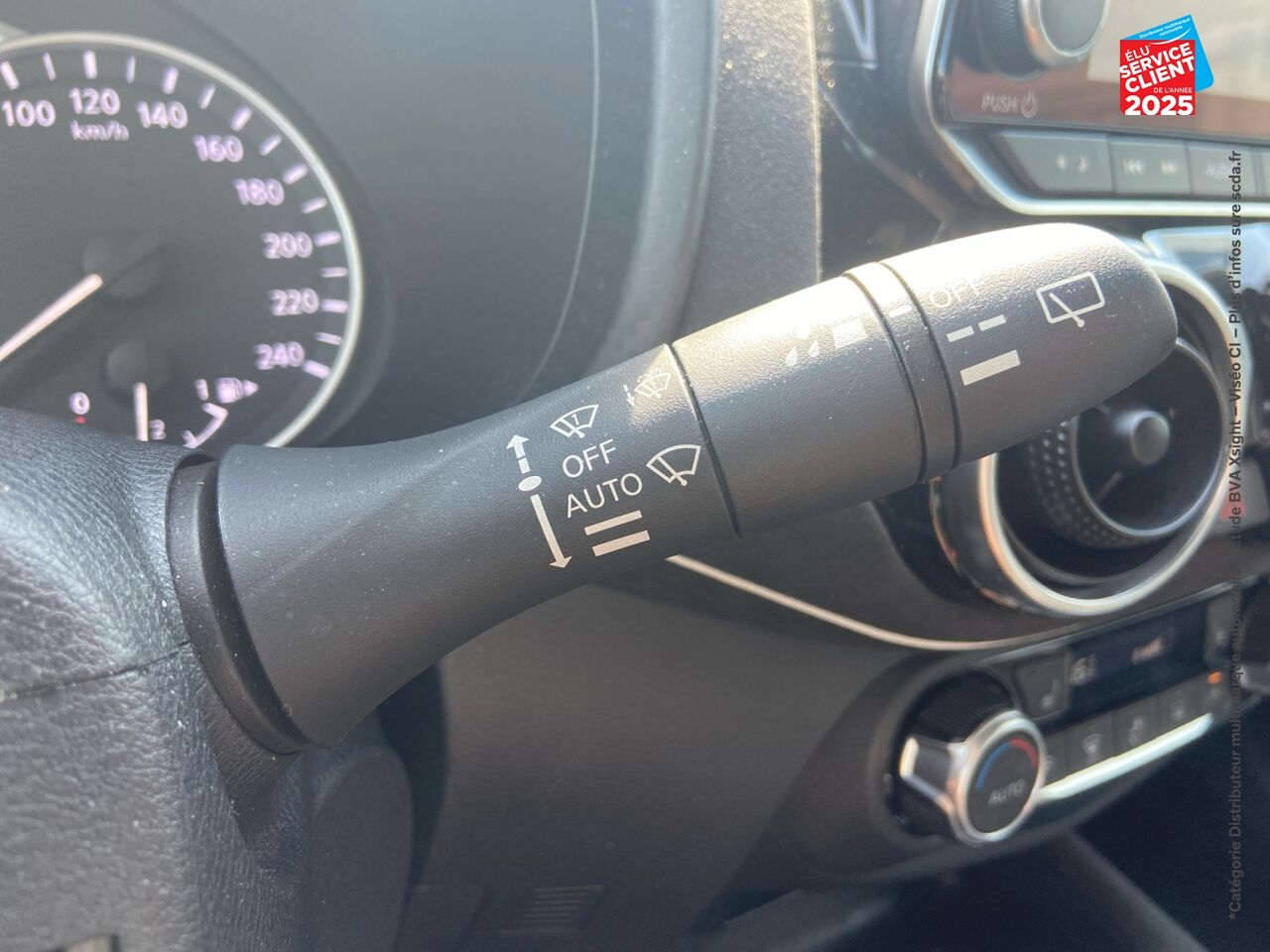 Véhicule d'occasion NISSAN JUKE 1.0 DIG-T 114CH N-DESIGN DCT 2021.5 chez Dacia Strasbourg