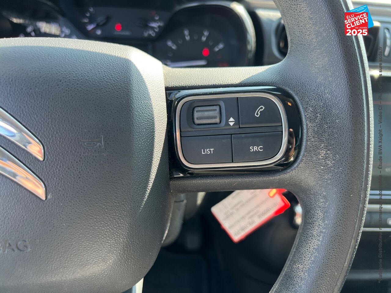Véhicule d'occasion CITROEN C3 PURETECH 82CH GRAPHIC SS E6.D-TEMP chez Hyundai Epernay