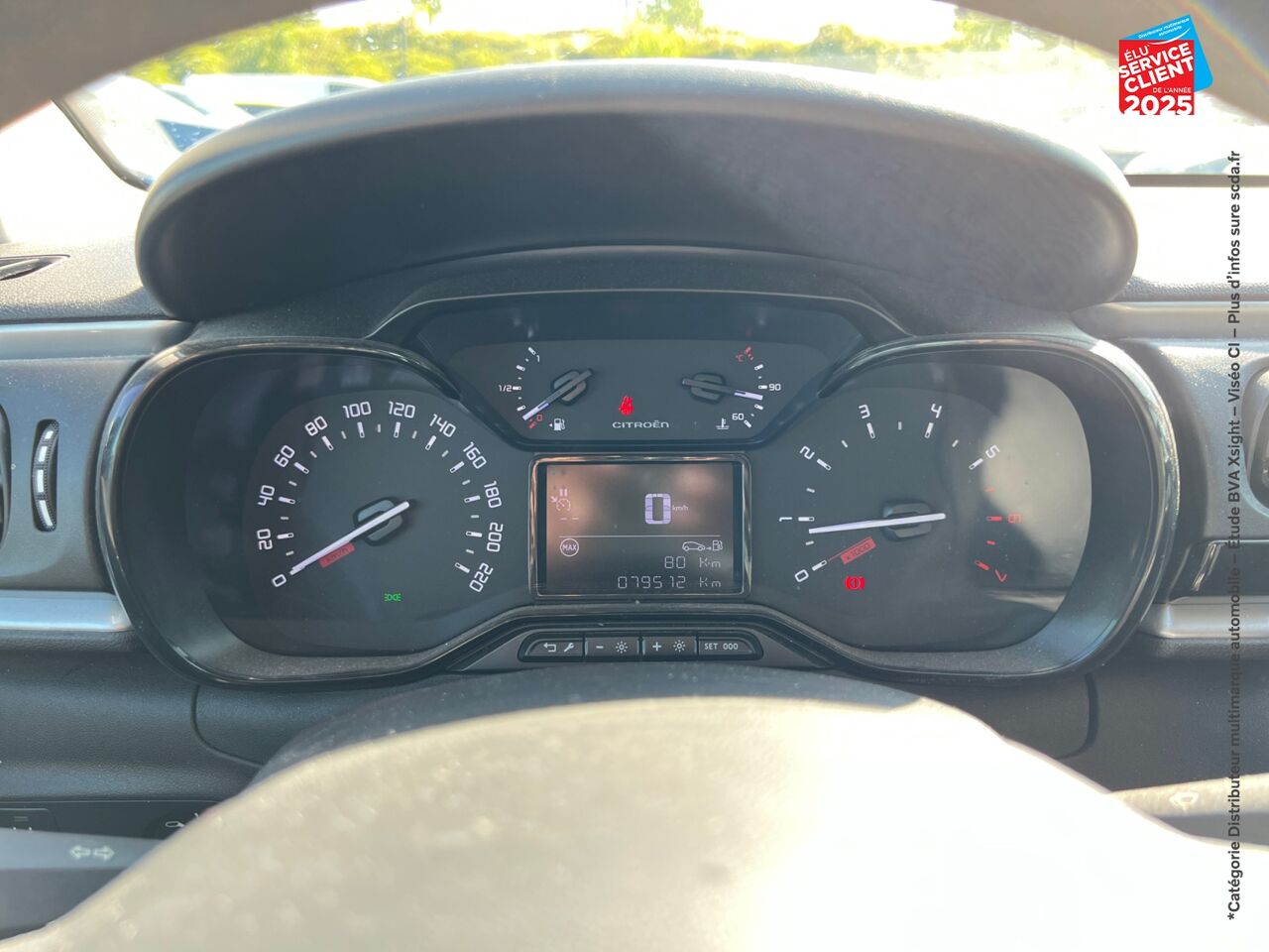 Véhicule d'occasion CITROEN C3 PURETECH 82CH GRAPHIC SS E6.D-TEMP chez Hyundai Epernay