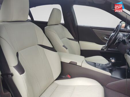 LEXUS ES 300H EXECUTIVE...