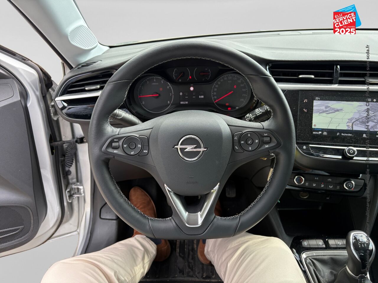 Véhicule d'occasion OPEL CORSA 1.2 75CH ELEGANCE BUSINESS chez Opel Charleville