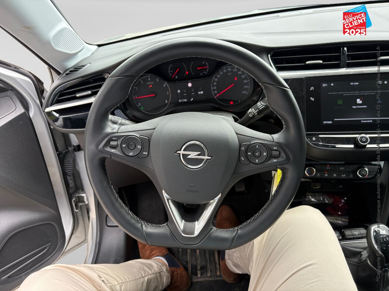 Véhicule d'occasion OPEL CORSA 1.2 75CH ELEGANCE BUSINESS chez Opel Besançon