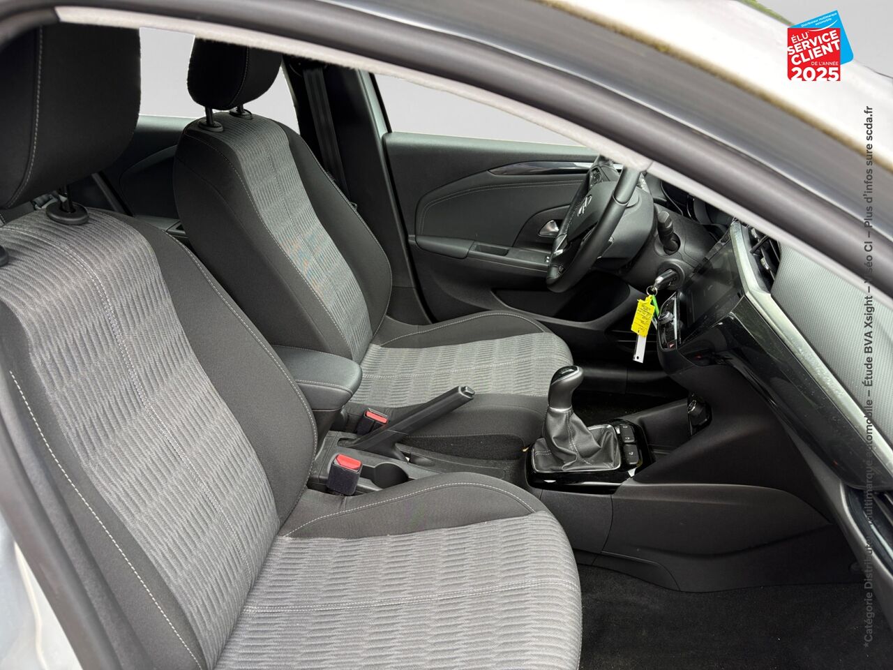Véhicule d'occasion OPEL CORSA 1.2 75CH ELEGANCE BUSINESS chez Opel Besançon
