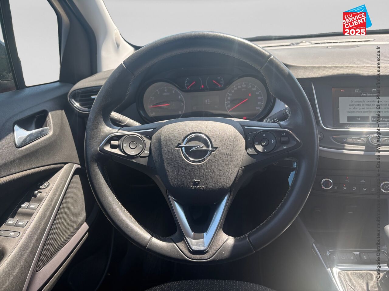 Véhicule d'occasion OPEL CROSSLAND 1.2 TURBO 110CH ELEGANCE BUSINESS chez Peugeot Hirson