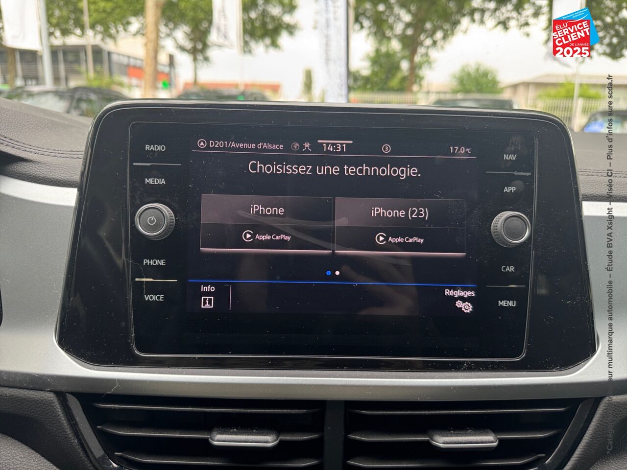 Véhicule d'occasion VOLKSWAGEN T-ROC 2.0 TDI 116CH LIFE PLUS chez Opel Verdun