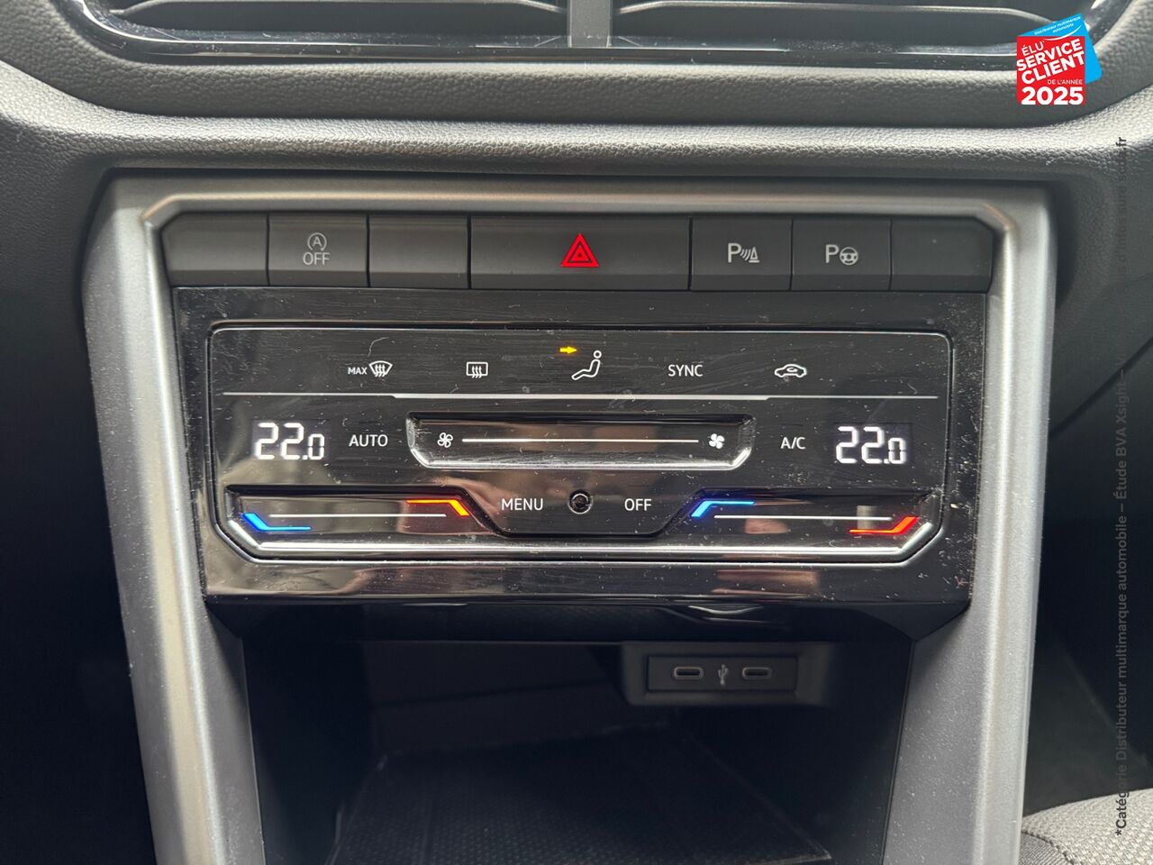 Véhicule d'occasion VOLKSWAGEN T-ROC 2.0 TDI 116CH LIFE PLUS chez Opel Verdun