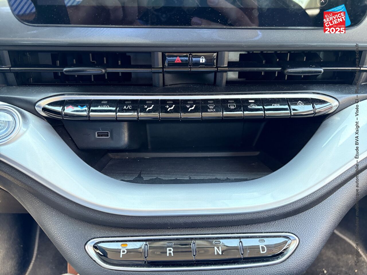 Véhicule d'occasion FIAT 500 E 118CH ICONE GPS chez Opel Saint-Dizier