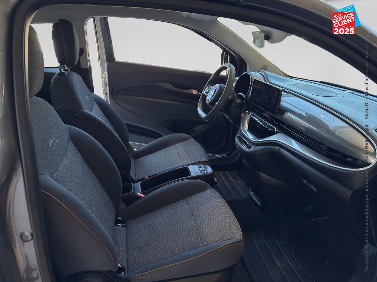 Véhicule d'occasion FIAT 500 E 118CH ICONE GPS chez Opel Saint-Dizier