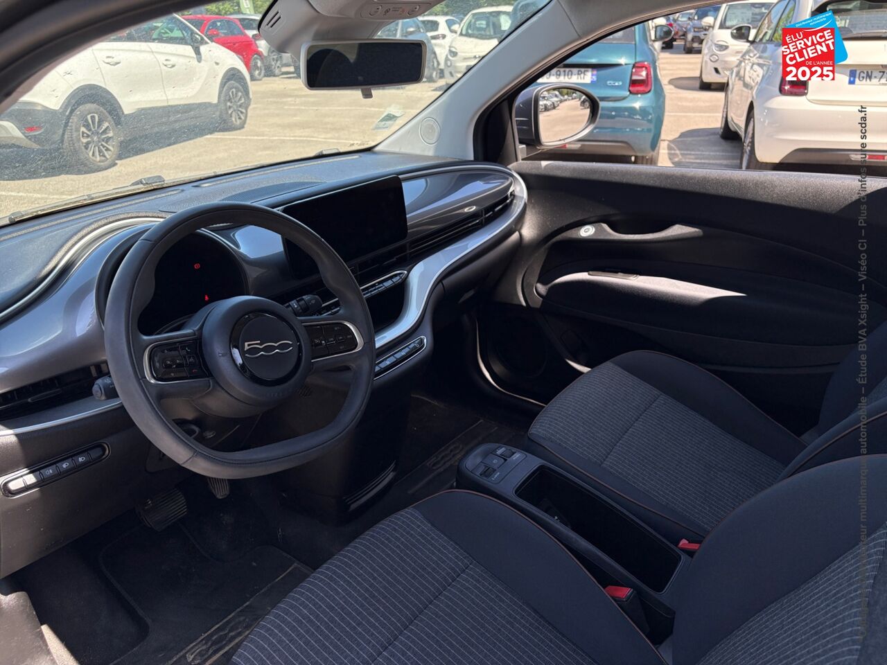 Véhicule d'occasion FIAT 500 E 118CH ICONE GPS chez Opel Saint-Dizier