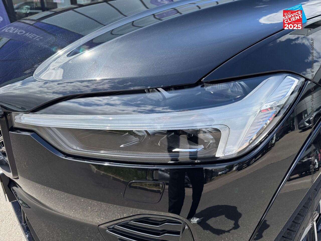 Véhicule neuf VOLVO XC60 XC60 XC60 ULTRA T6 AWD HYBRIDE RECHARGEABLE HYBRIDE RECHARGEABLE ESSENCE DARK chez Volvo Metz