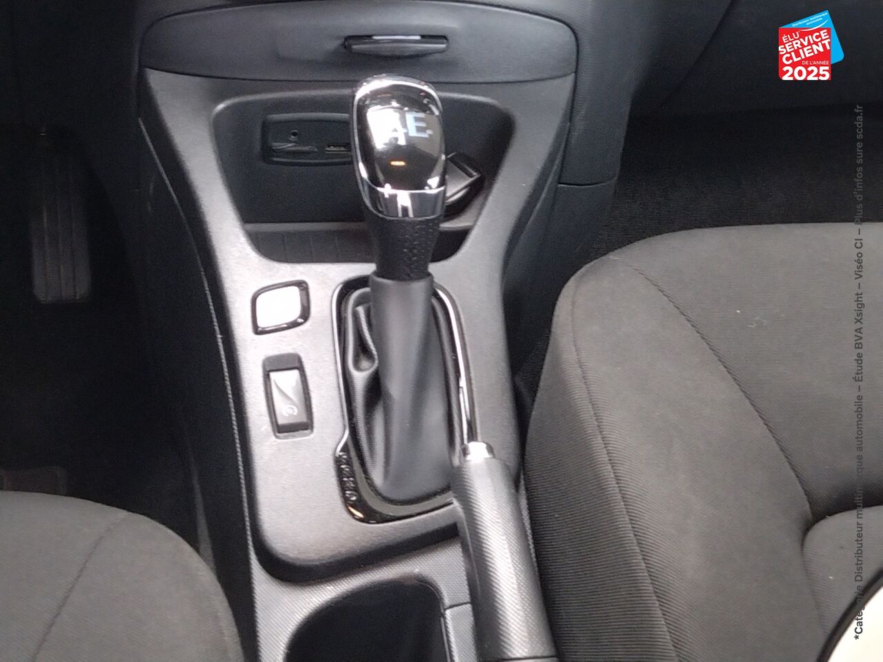 Véhicule d'occasion RENAULT ZOE BUSINESS CHARGE NORMALE R90 MY19 chez Renault Sélestat