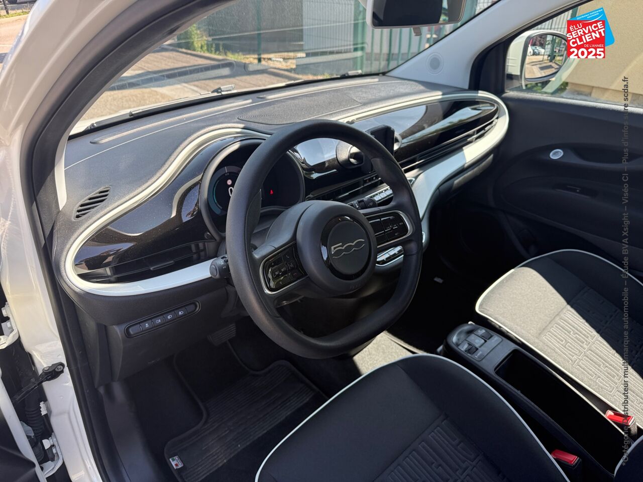 Véhicule d'occasion FIAT 500 E 95CH ACTION STEP1 chez Hyundai Epernay