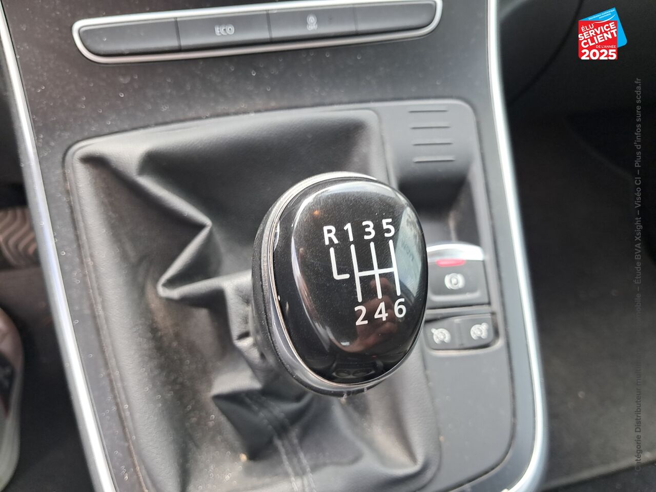 Véhicule d'occasion RENAULT SCENIC 1.3 TCE 140CH ENERGY BUSINESS chez Dacia Strasbourg