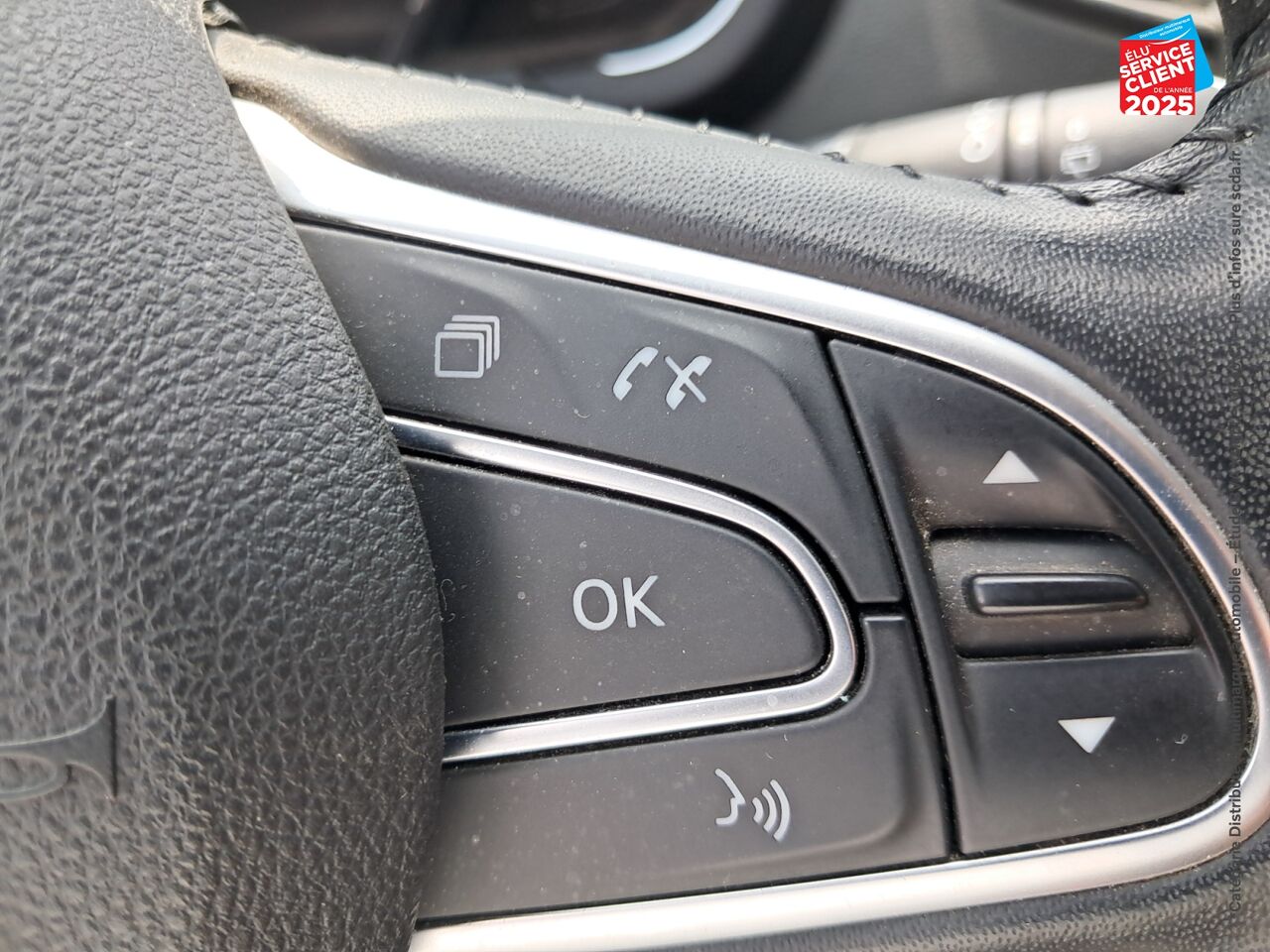 Véhicule d'occasion RENAULT SCENIC 1.3 TCE 140CH ENERGY BUSINESS chez Dacia Strasbourg