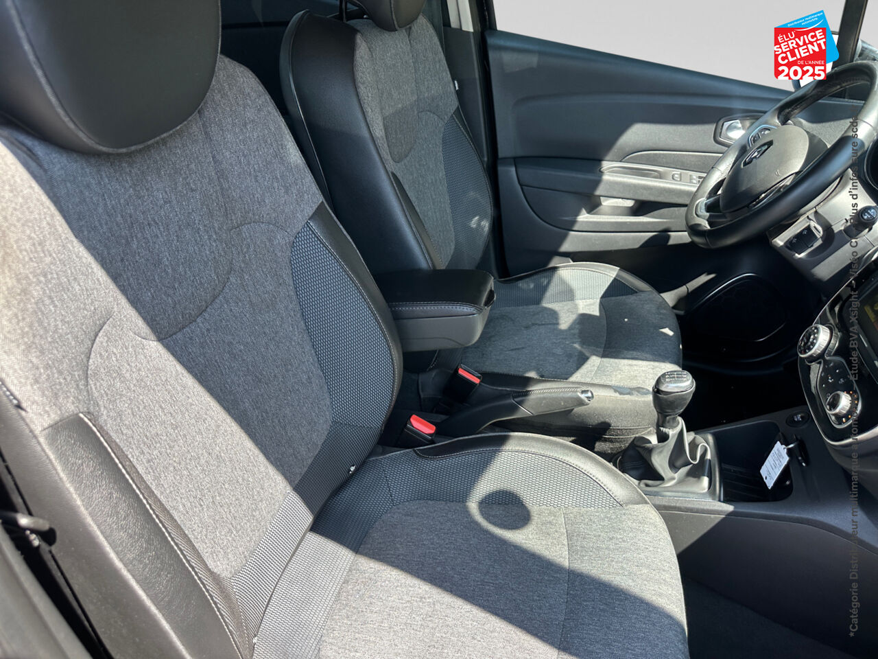 Véhicule d'occasion RENAULT CAPTUR 0.9 TCE 90CH INTENS - 19 chez Opel Bar le Duc