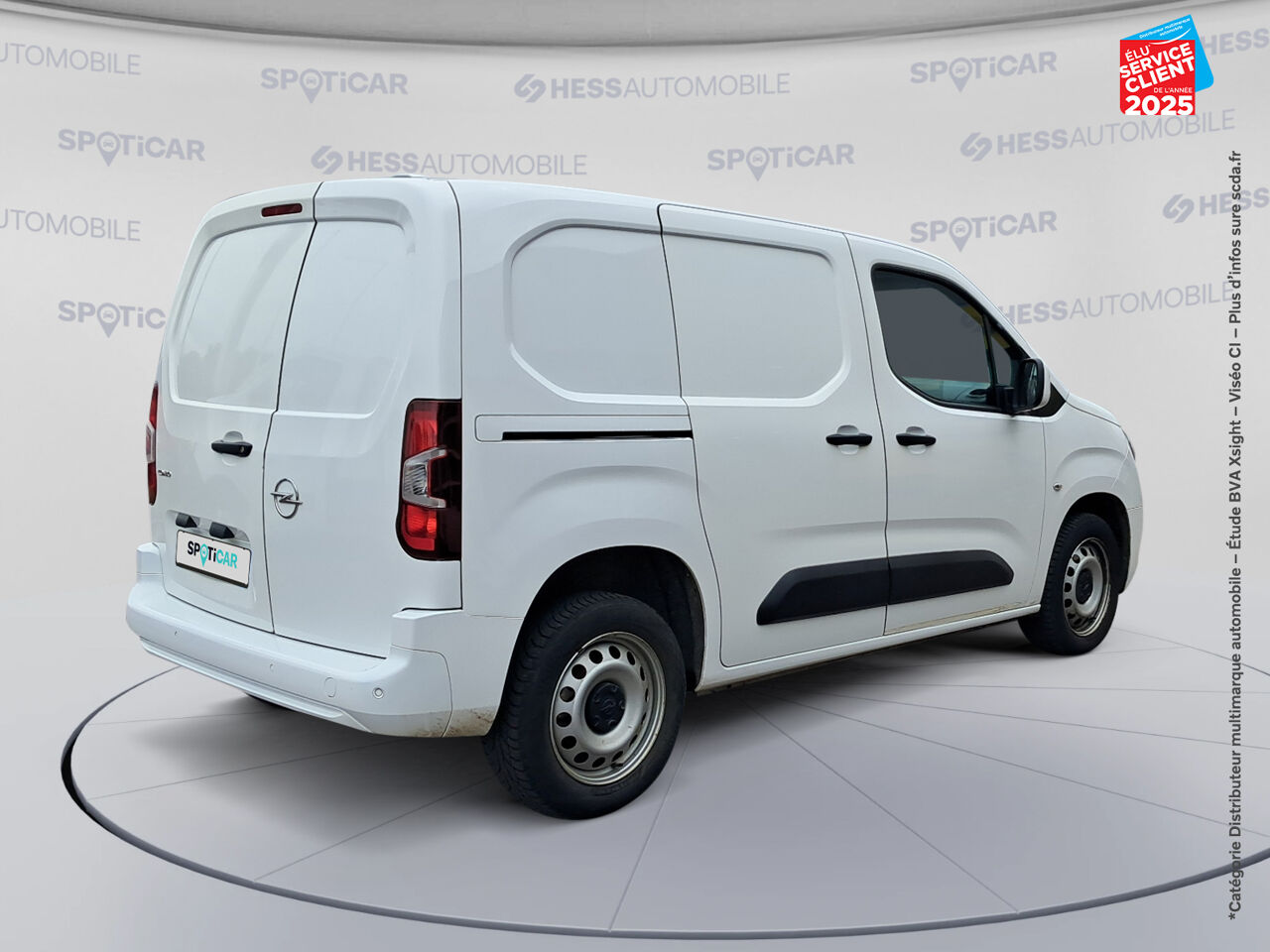 Véhicule d'occasion OPEL COMBO CARGO L1H1 1000KG 1.5 100CH PACK CLIM RADAR AR CARPLAY chez Renault Colmar