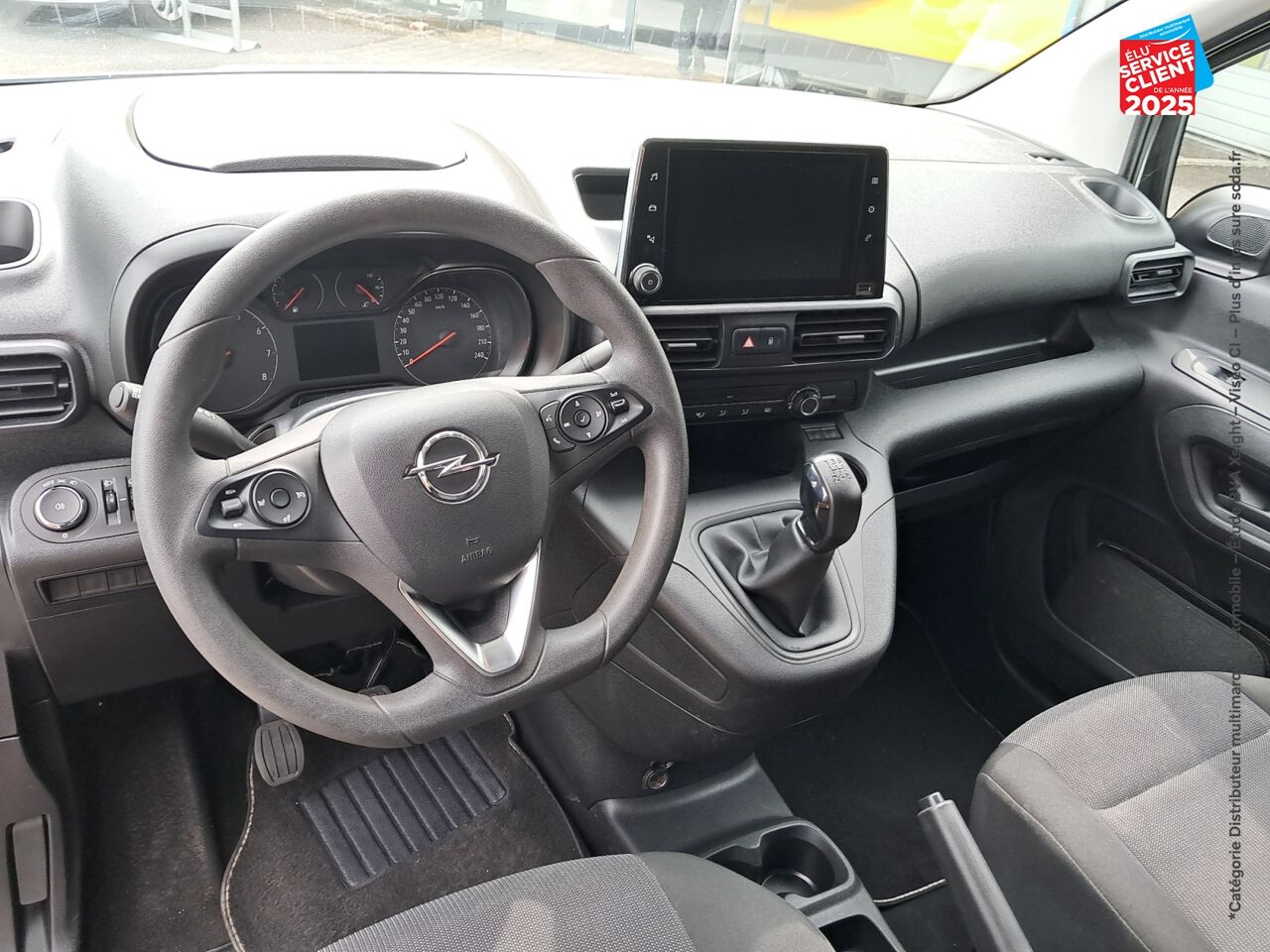 Véhicule d'occasion OPEL COMBO CARGO L1H1 1000KG 1.5 100CH PACK CLIM RADAR AR CARPLAY chez Renault Colmar