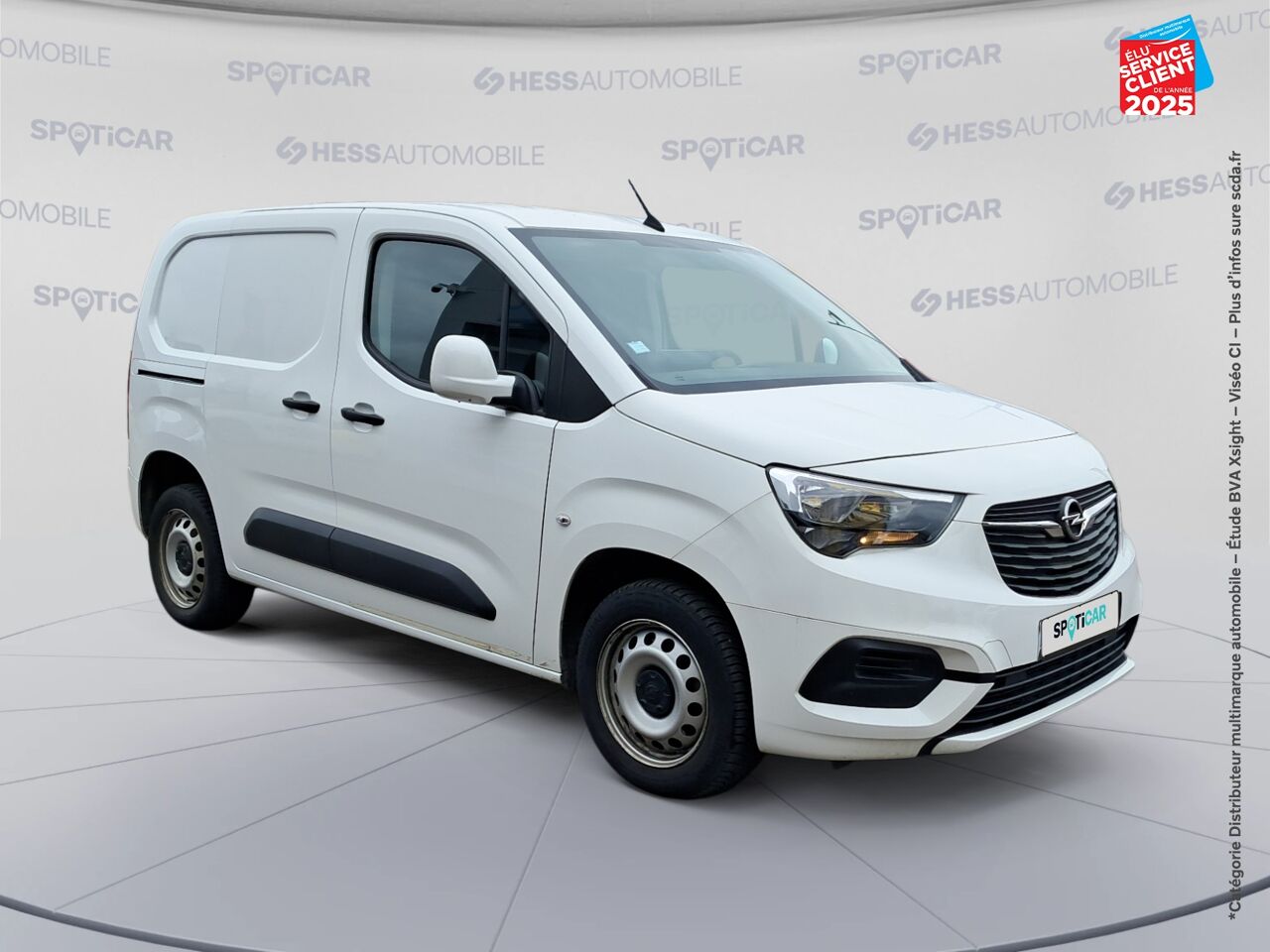 Véhicule d'occasion OPEL COMBO CARGO L1H1 1000KG 1.5 100CH PACK CLIM RADAR AR CARPLAY chez Renault Colmar