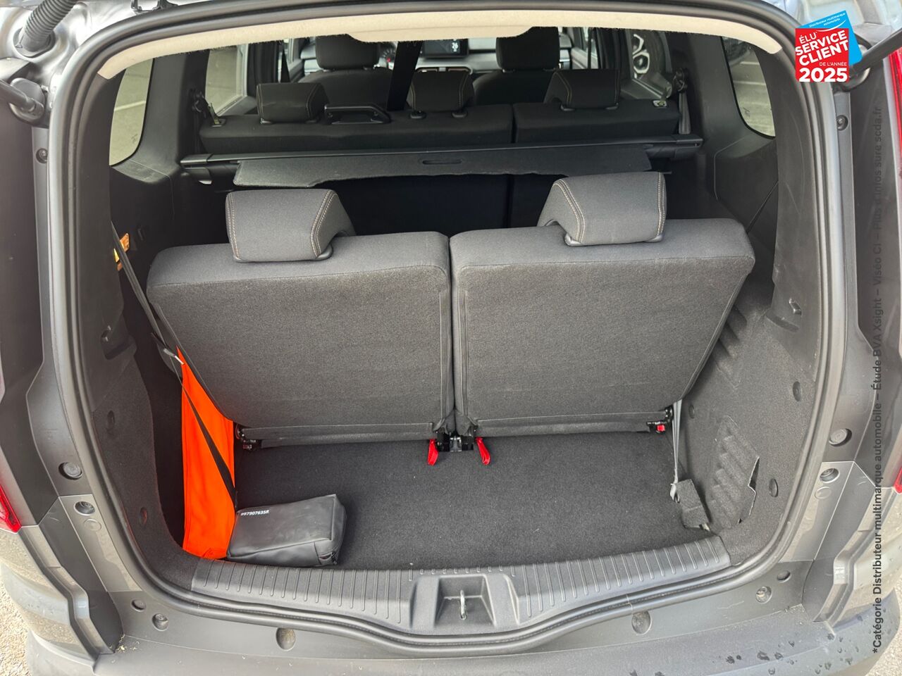 Véhicule d'occasion DACIA JOGGER 1.0 ECO-G 100CH EXTREME+ 7 PLACES -24 CAMERA chez Renault Colmar