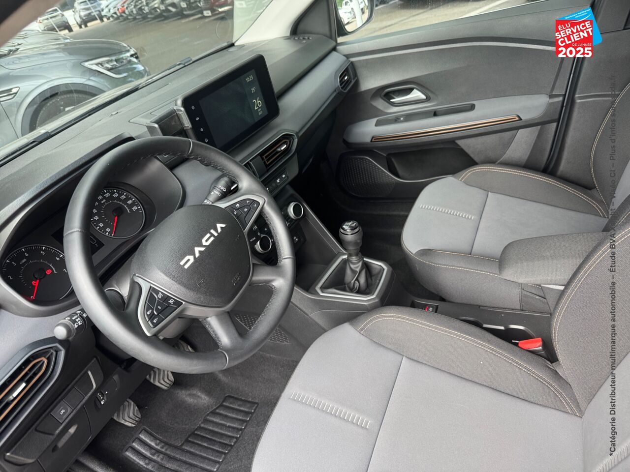 Véhicule d'occasion DACIA JOGGER 1.0 ECO-G 100CH EXTREME+ 7 PLACES -24 CAMERA chez Renault Colmar