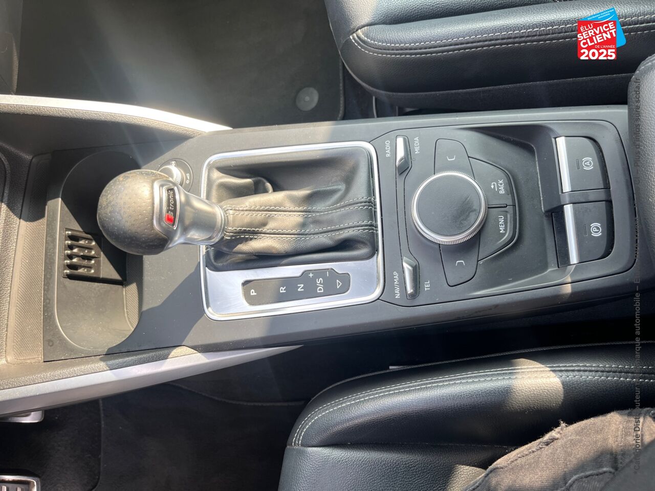 Véhicule d'occasion AUDI Q2 1.4 TFSI 150CH COD S LINE S TRONIC 7 chez Opel Verdun