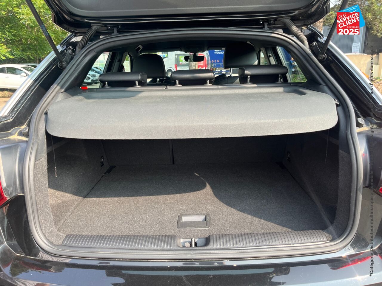 Véhicule d'occasion AUDI Q2 1.4 TFSI 150CH COD S LINE S TRONIC 7 chez Opel Verdun
