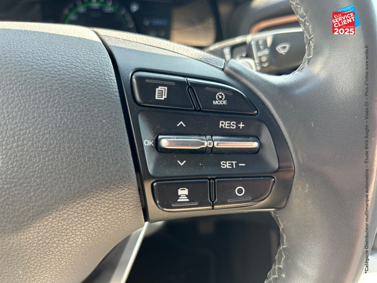 Véhicule d'occasion HYUNDAI IONIQ ELECTRIC 120CH CREATIVE CAMERA GPS chez Toyota Sarreguemines