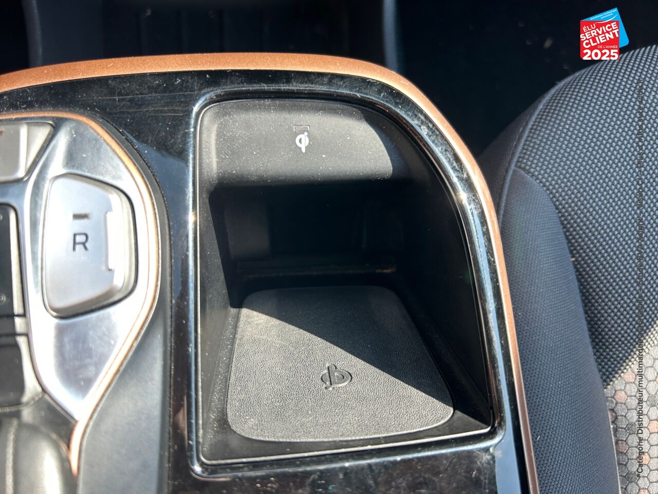 Véhicule d'occasion HYUNDAI IONIQ ELECTRIC 120CH CREATIVE CAMERA GPS chez Toyota Sarreguemines
