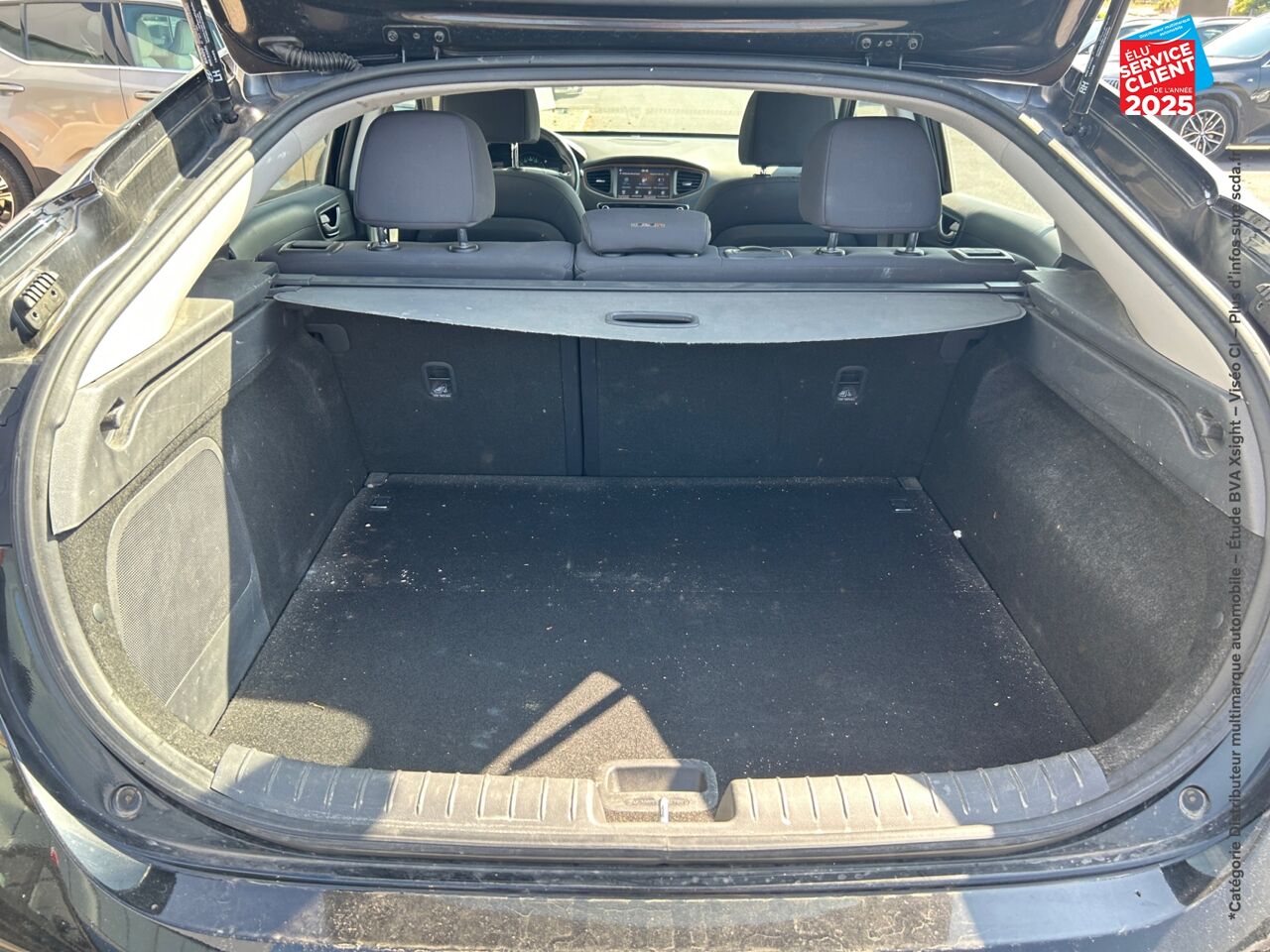 Véhicule d'occasion HYUNDAI IONIQ ELECTRIC 120CH CREATIVE CAMERA GPS chez Toyota Sarreguemines